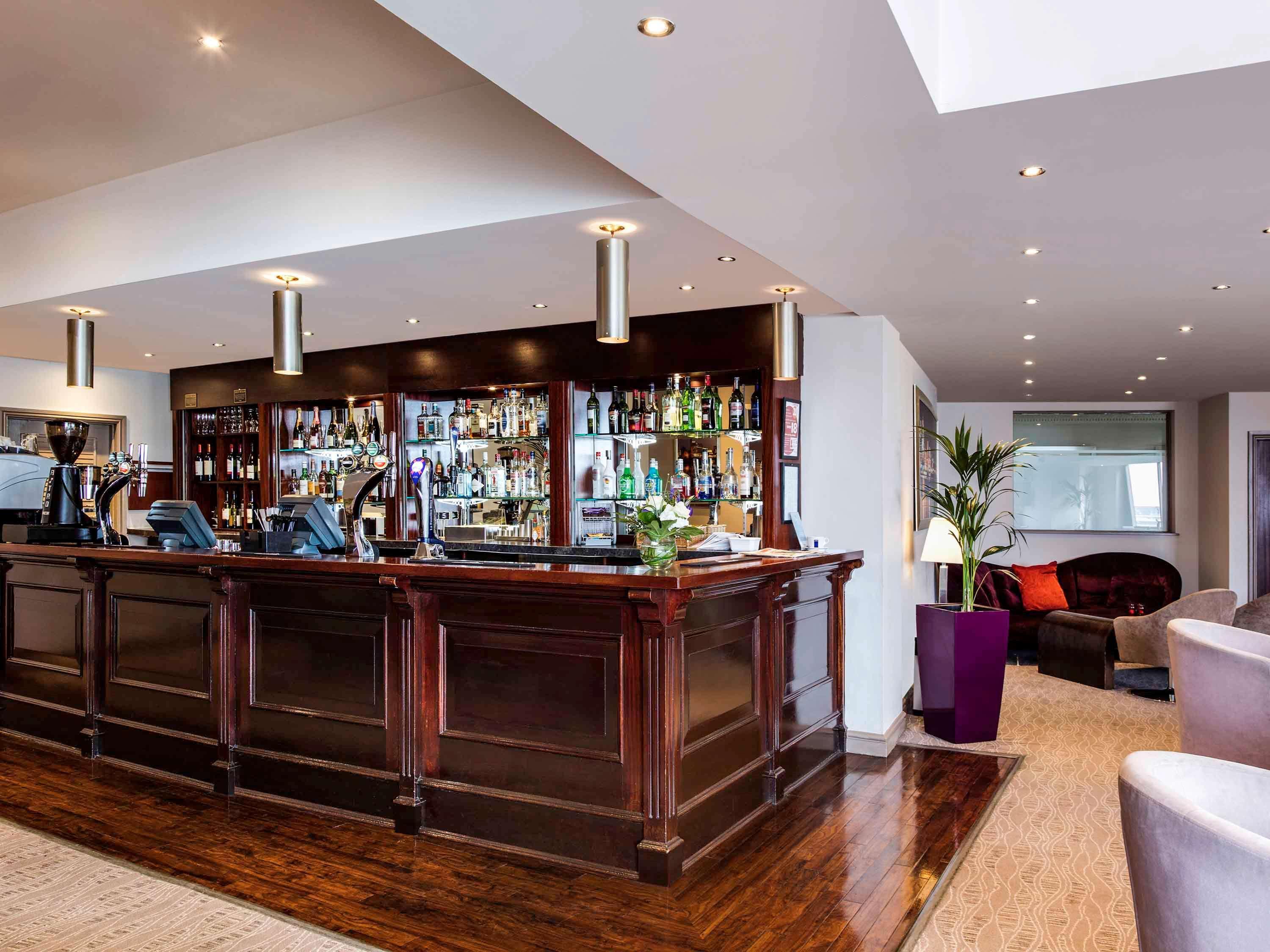 Mercure Liverpool Atlantic Tower Hotel Exterior foto